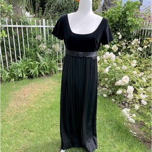 Vintage Hayette New York Formal Black Velvet Pleated Formal Maxi Dress Size 6